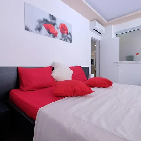 Holiday home Villa-boscari-relaxing-villa-at-the-end-of-village