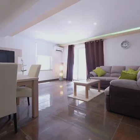 Villa-boscari-relaxing-villa-at-the-end-of-village *