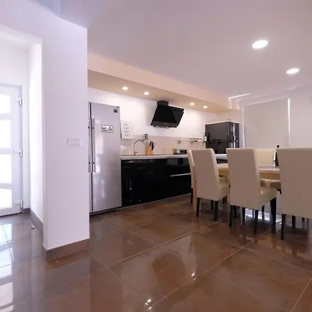 Holiday home Villa-boscari-relaxing-villa-at-the-end-of-village